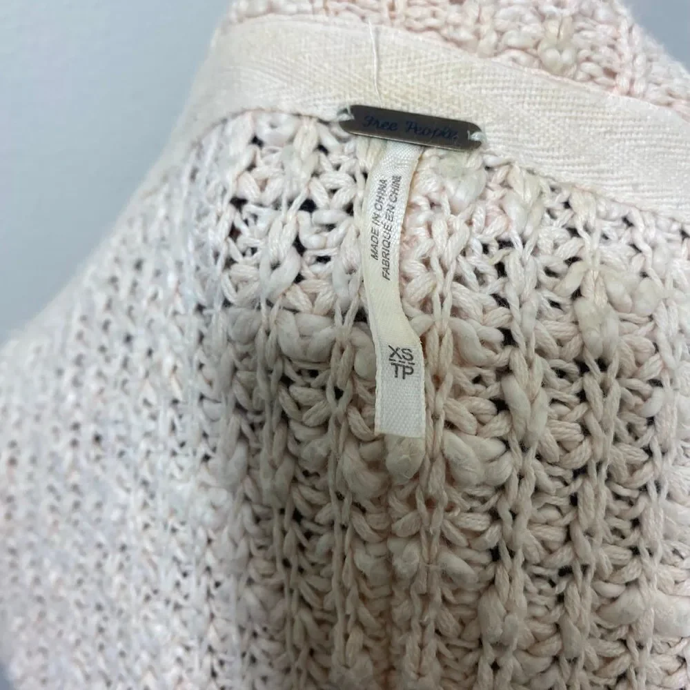 Free People Waterfront Chunky-Knit Long Sleeves Cardigan in Rose Size X-Small